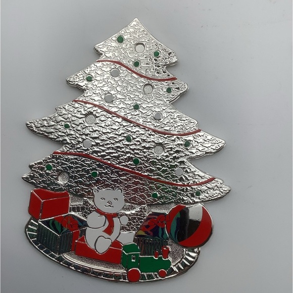 Vintage 1989 Set of Six Oneida Silver Christmas Tree Coasters - Picture 6 of 11